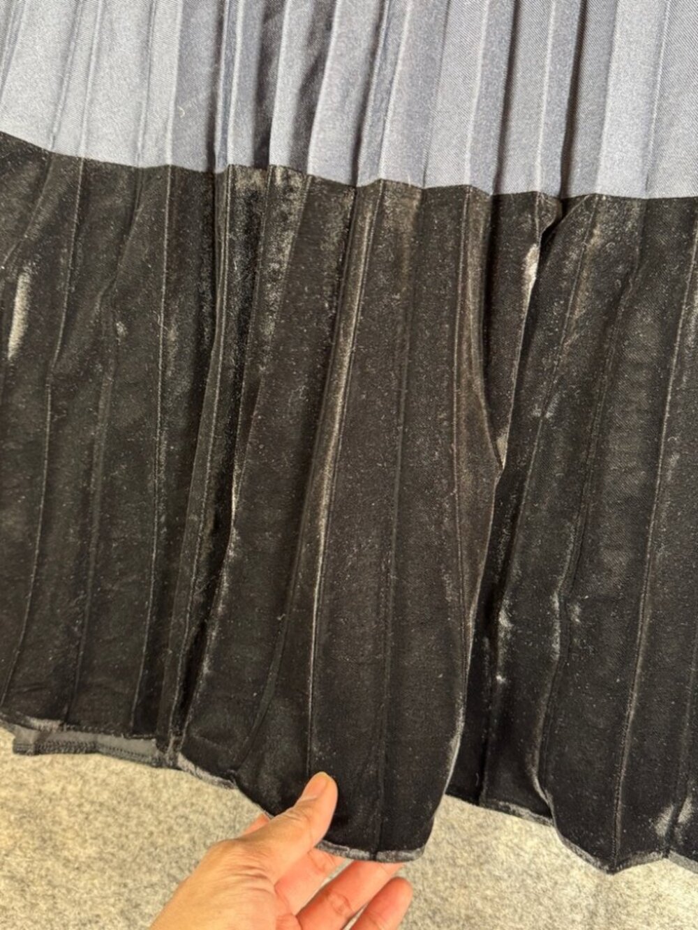 Sandro Pleated Two-Tone Maxi Skirt Size 3 Velvet Trim Quiet Luxury Belted Chic - Picture 13 of 14